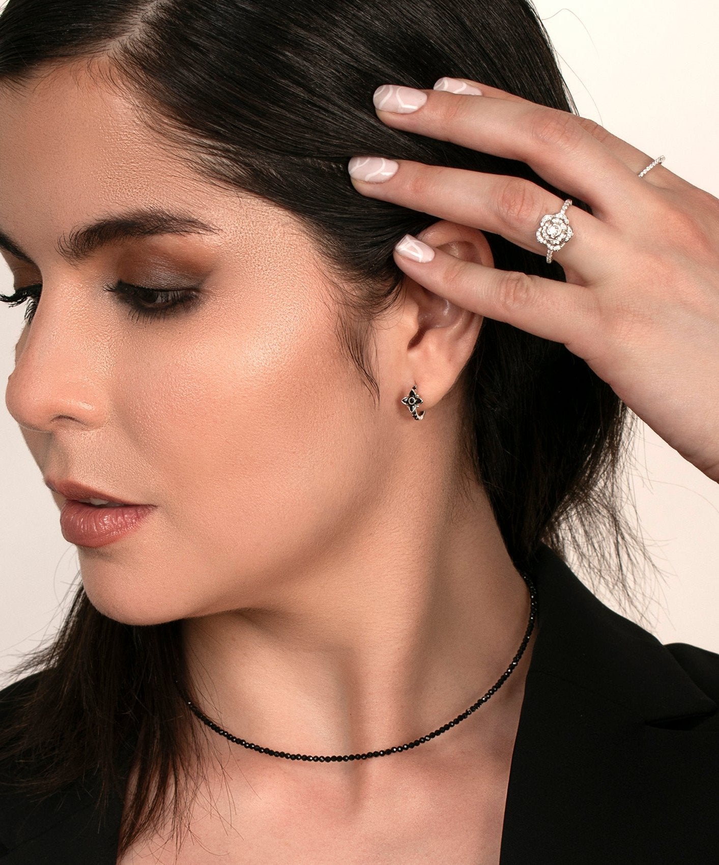 Collar Cristales Negros
