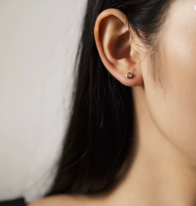 Aros Punto de Luz Baño Oro 18 Kts