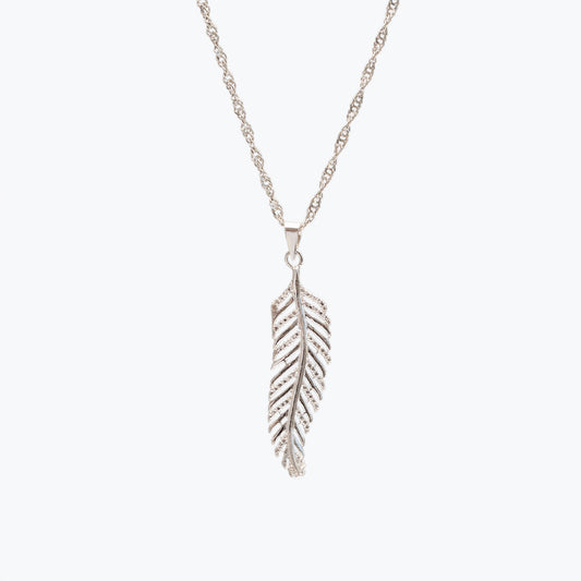 Collar Pluma Hombre