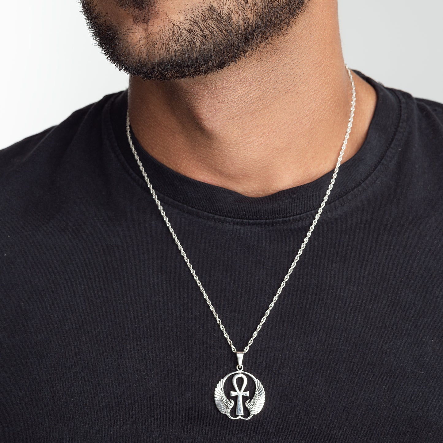 Collar Hombre Plata Cruz Egipcia y Alas